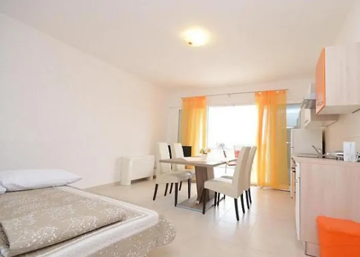 Adria View Jasenovo דירה